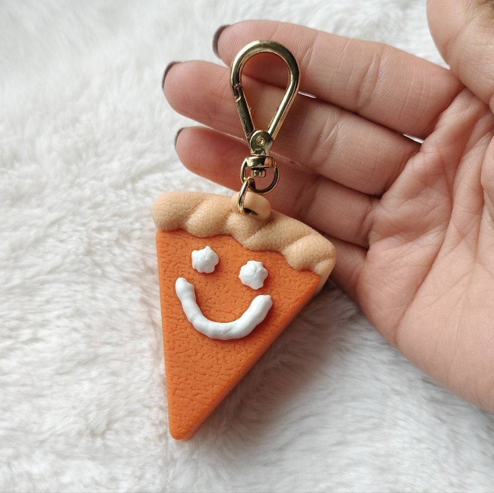 Bath & Body Works Pumpkin Pie Pocketbac Holder Keychain